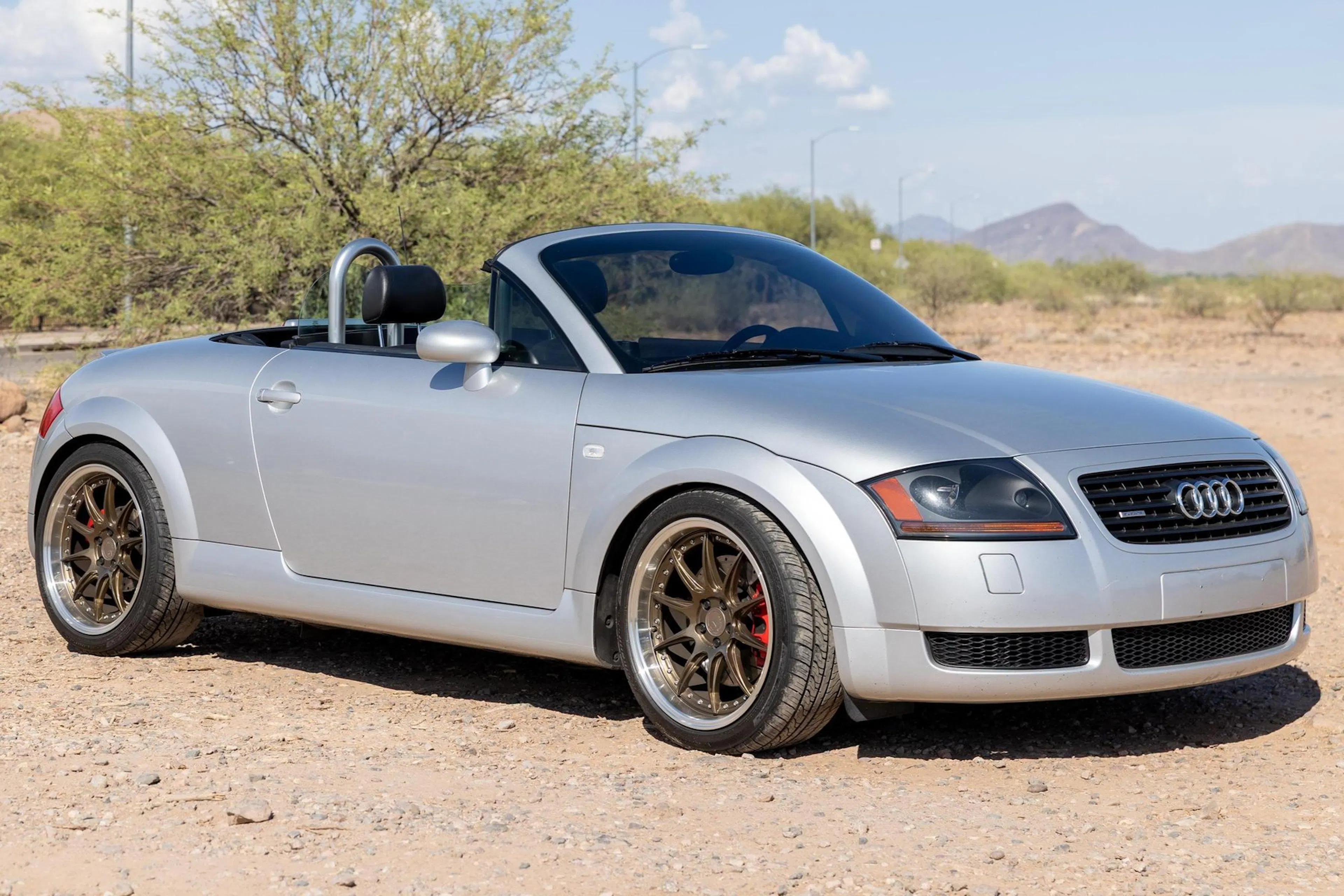 2001 Audi TT VIN TRUZZZ8NZY1087136 | Hagerty Valuation Tools®